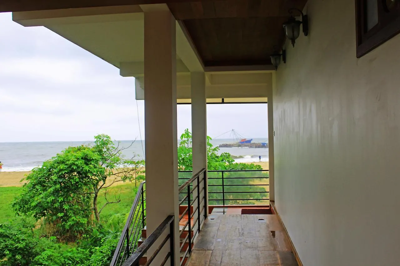 Samudra Munambam@Cherai Beach Hotel Kochi Bed & Breakfast