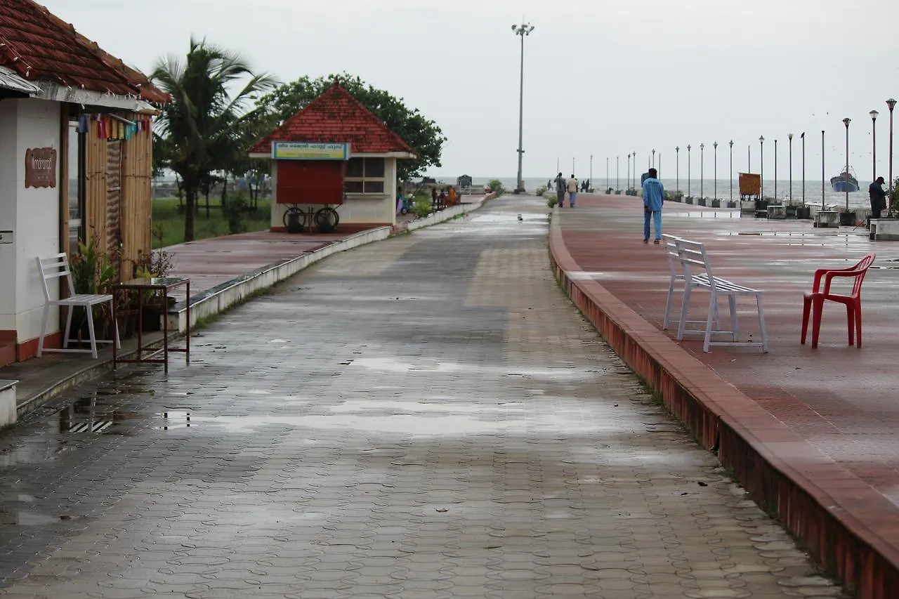 Samudra Munambam@Cherai Beach Hotel Kochi Bed & Breakfast